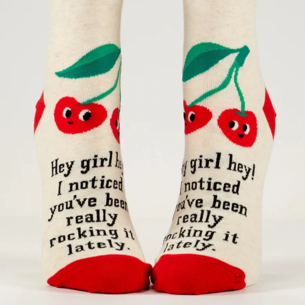 Blue Q : Hey Girl Hey! I Noticed You've Been Really Rocking It Lately. Ankle Socks