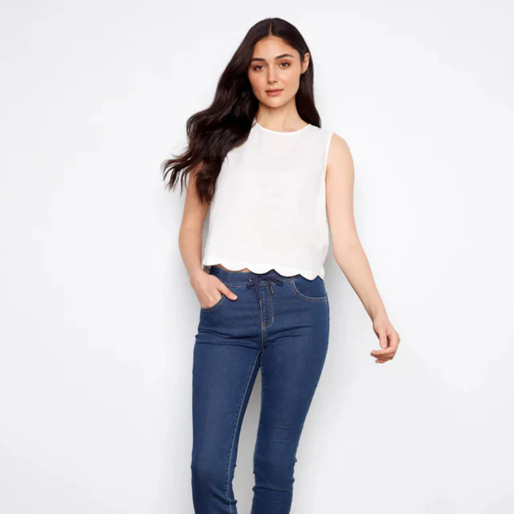Charlie B : Linen Blend Sleeveless Scalloped Top - Image 3