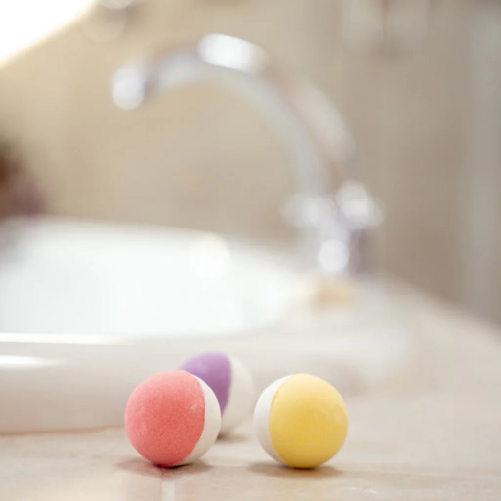 DM Merchandising: Lemon Lavender In a Fizzy Mini Bath Bombs - Image 3