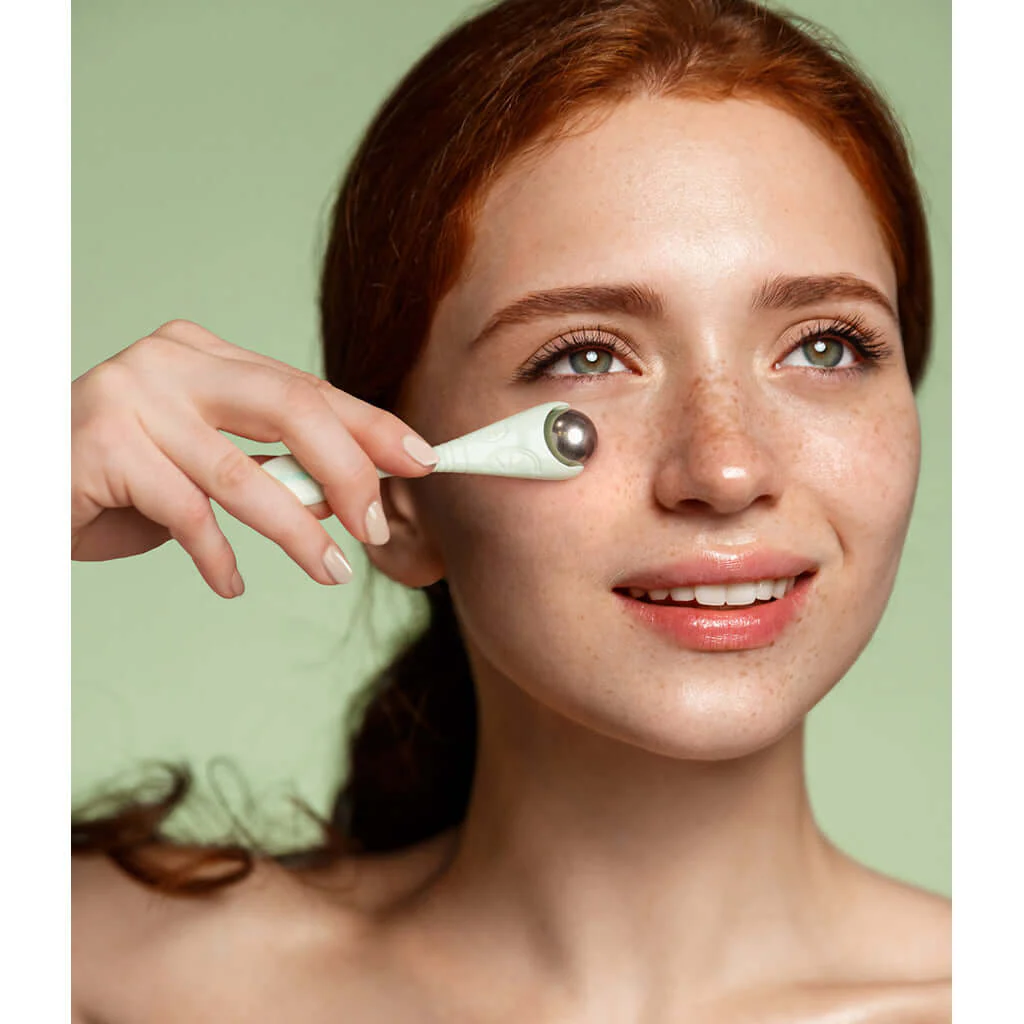 DM Merchandising : Lemon Lavender Roll With It Undereye Roller - Assorted by Color - Image 2