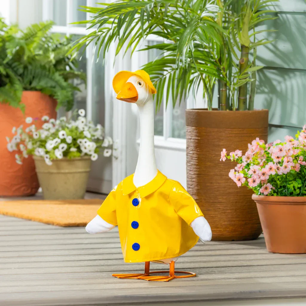Evergreen : Giddy Goose Outfit, Raincoat - Image 2