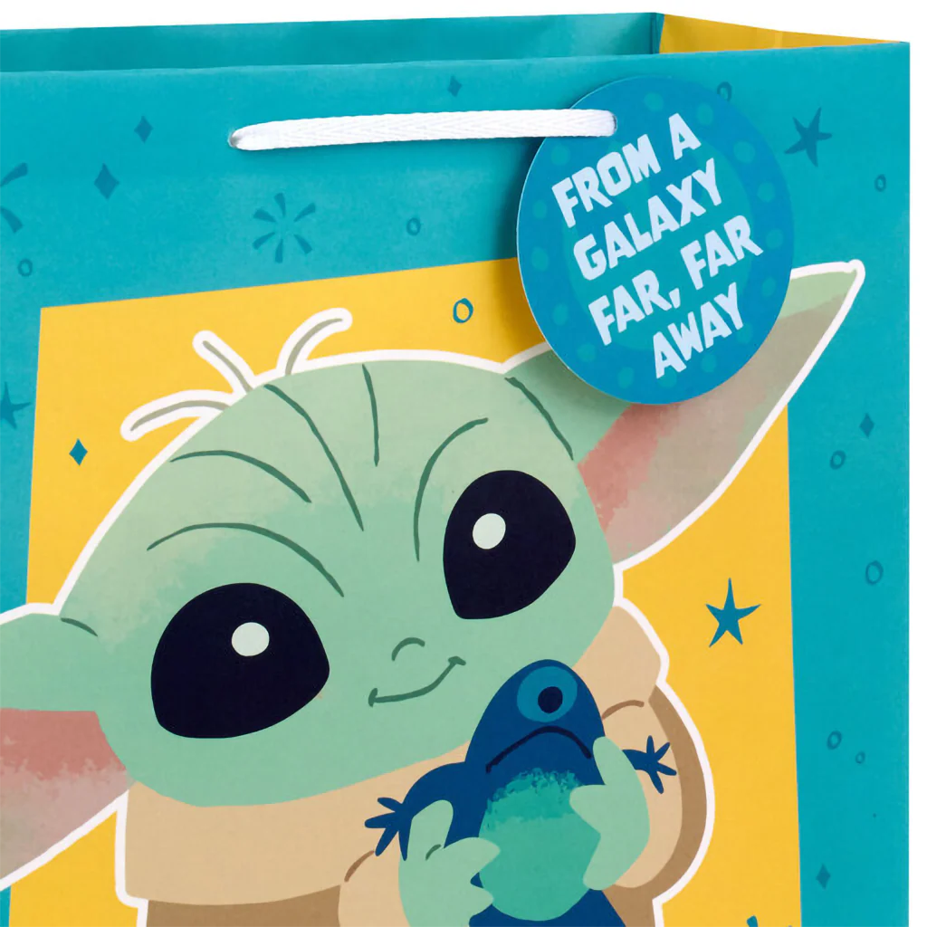 Hallmark : 13" Star Wars: The Mandalorian™ Grogu™ Large Gift Bag - Image 4