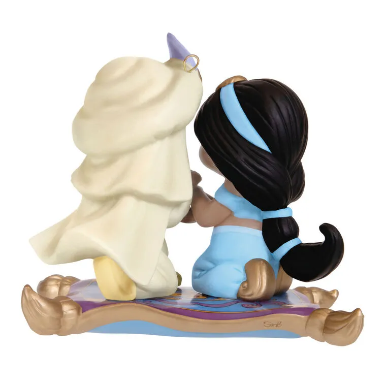 Hallmark : 2026 Keepsake Disney Precious Moments Aladdin and Jasmine Porcelain Ornament (409) - Image 3