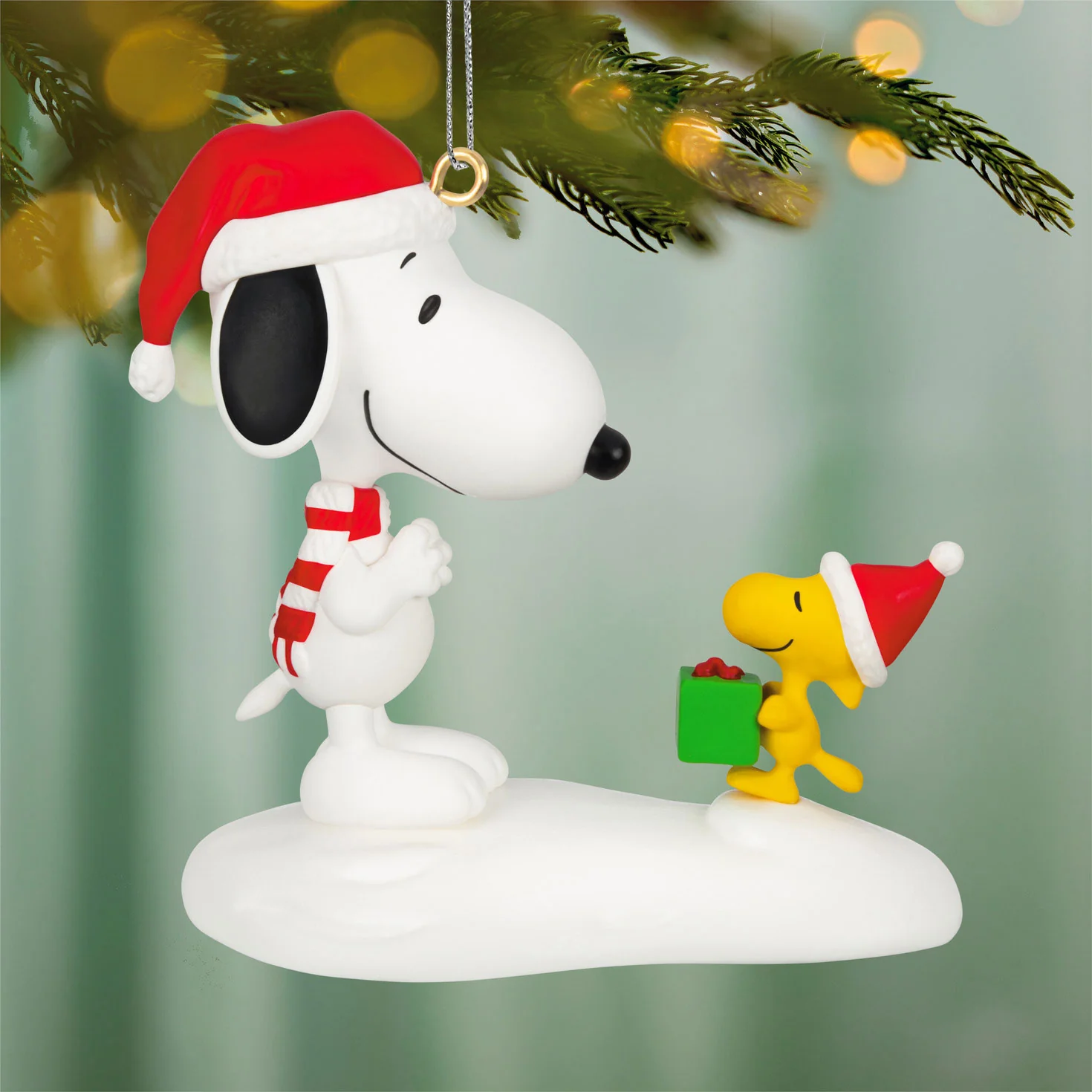 Hallmark : 2026 Keepsake The Perfect Gift 29th in the Spotlight on Snoopy series (312)