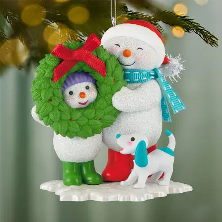 Hallmark : 2026 Keepsake Welcoming Wreath 19th in the Making Memories series (337)