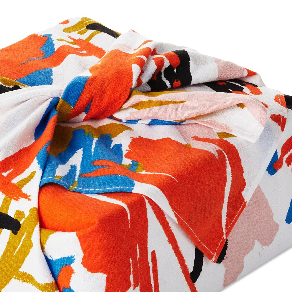Hallmark : 26" Abstract Doodles on Cream Fabric Gift Wrap - Image 5