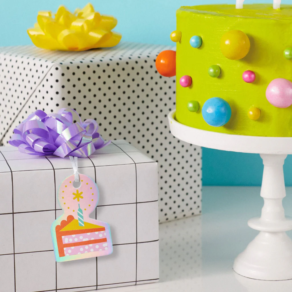 Hallmark : Cake and Candle Die-Cut Gift Tag - Image 2