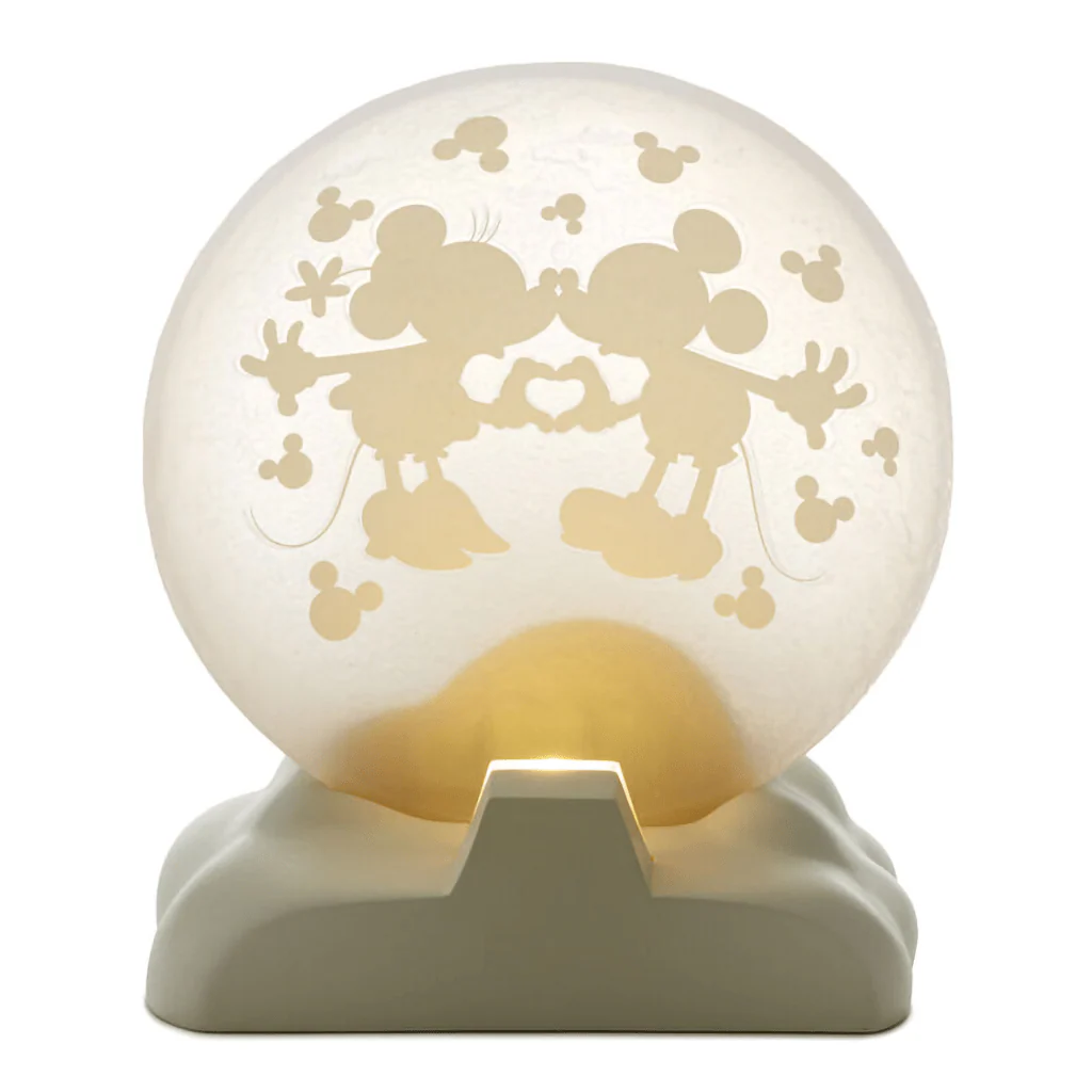 Hallmark : Disney Mickey Mouse and Minnie Mouse Moon Figurine With Light - Image 2