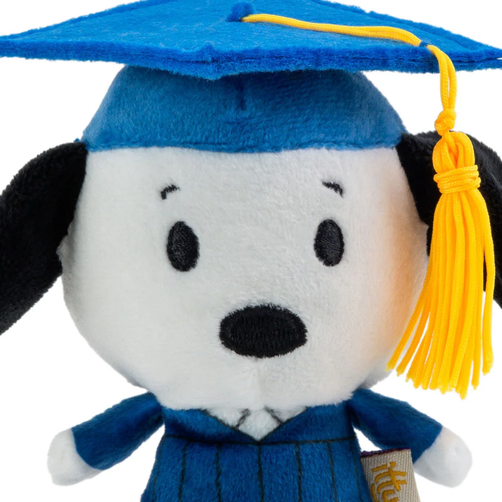Hallmark : itty bittys® Peanuts® Graduating Snoopy Plush - Image 4