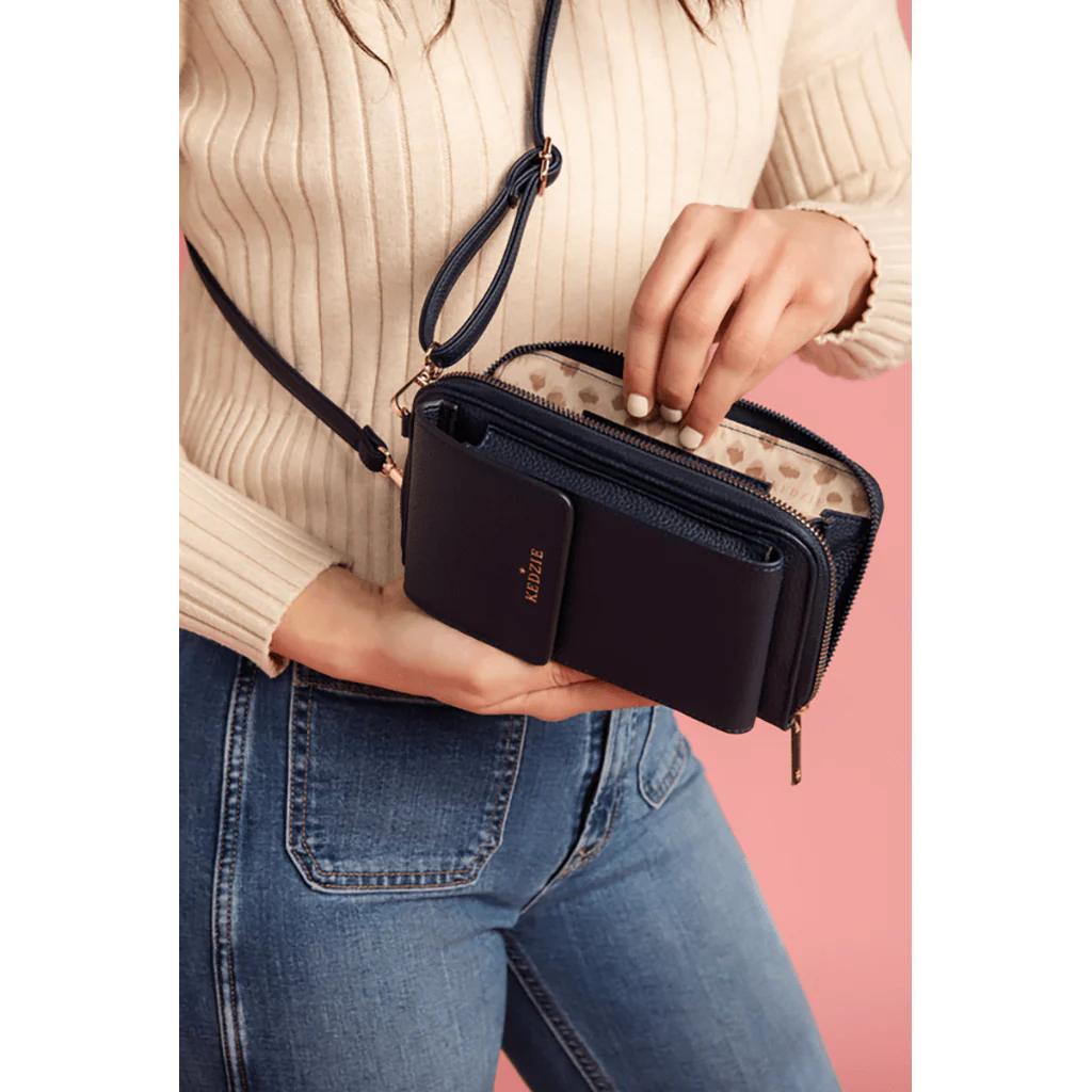 Kedzie : Eclipse Smartphone Crossbody - Image 6