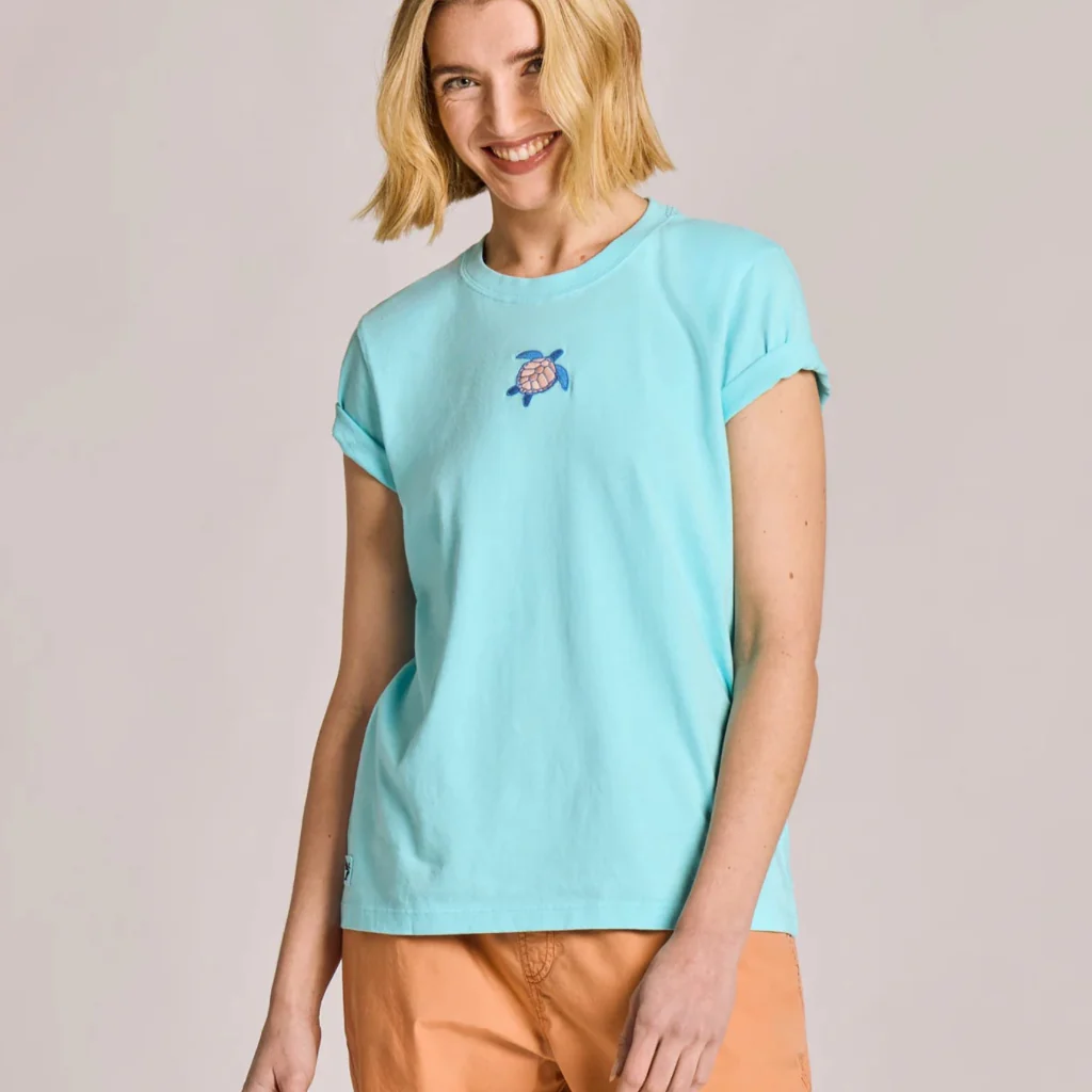 Life Is Good : Women's Embroidered Sea Turtle Crusher T-shirt