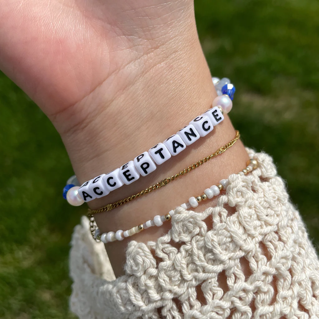Little Words Project : Acceptance Bracelet - Blue Royal - Image 2