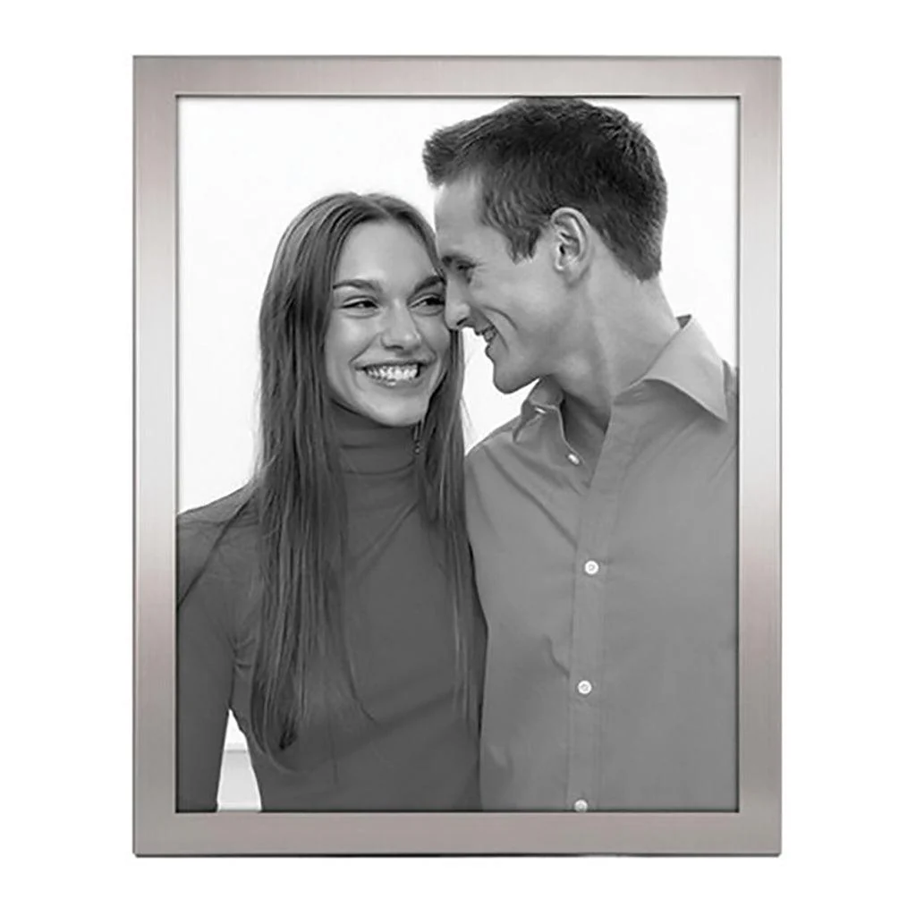 Malden : Silver Essential Fashion Metal  Photo Frame - 4x6