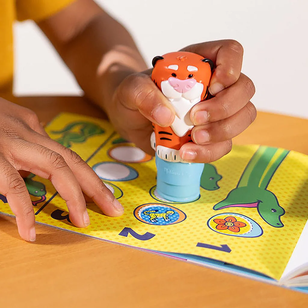 Melissa & Doug : Sticker WOW!™ Activity Pad & Sticker Stamper - Tiger - Image 3