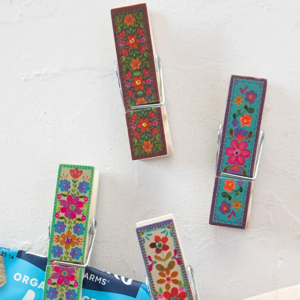 Natural Life : Multicolored Floral Happy Clips, Set of 4 - Image 3
