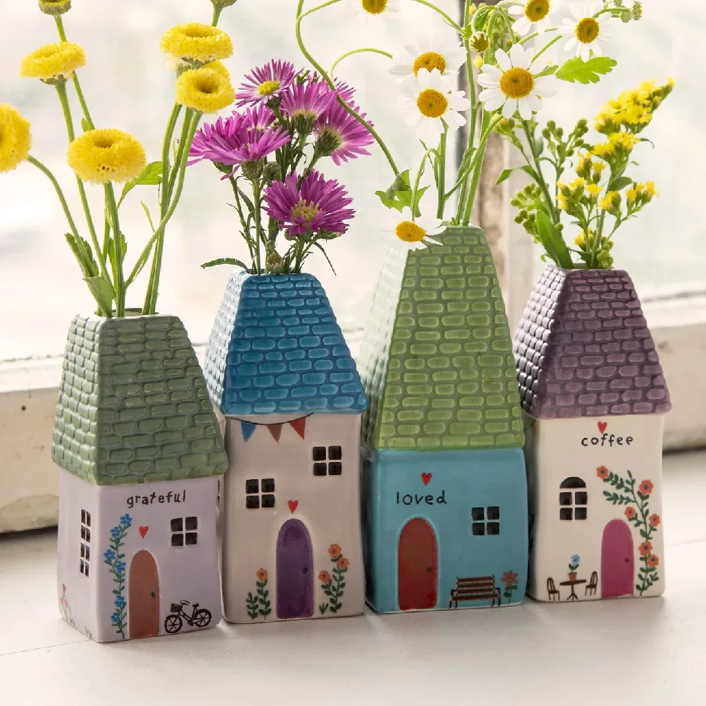 Natural Life : Quaint Cottage Cottage Bud Vase - Image 4