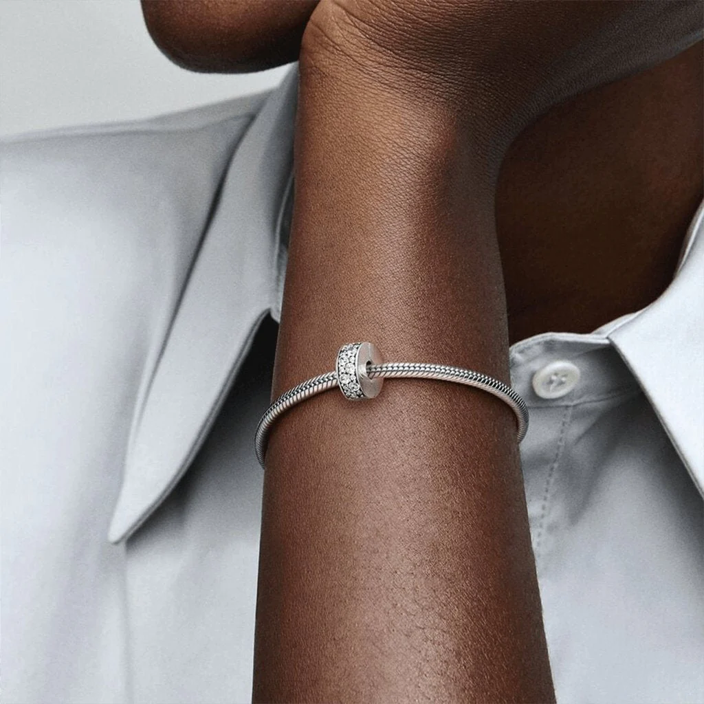 PANDORA : Clear Pavé Clip Charm - Image 2