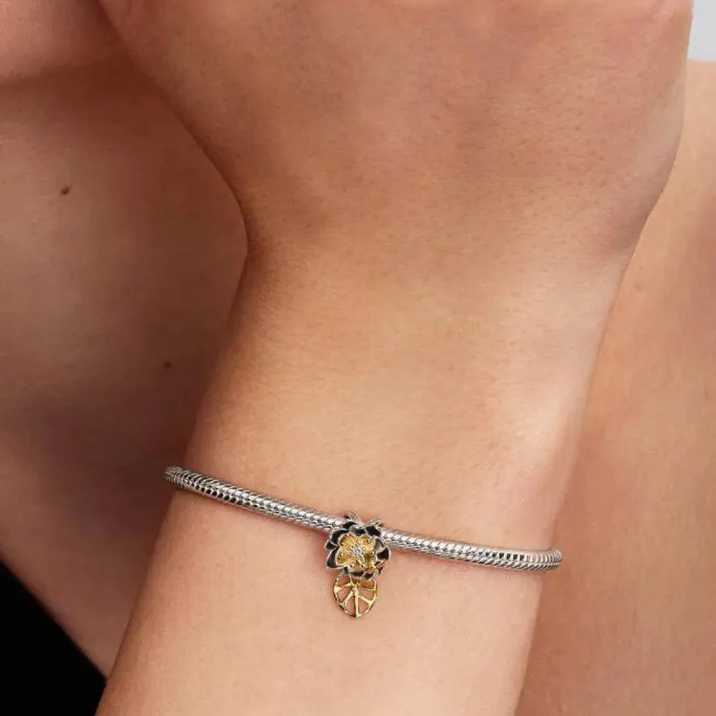 Pandora : Disney Princess Tiana Water Lily Lab-grown Diamond Charm - Image 3