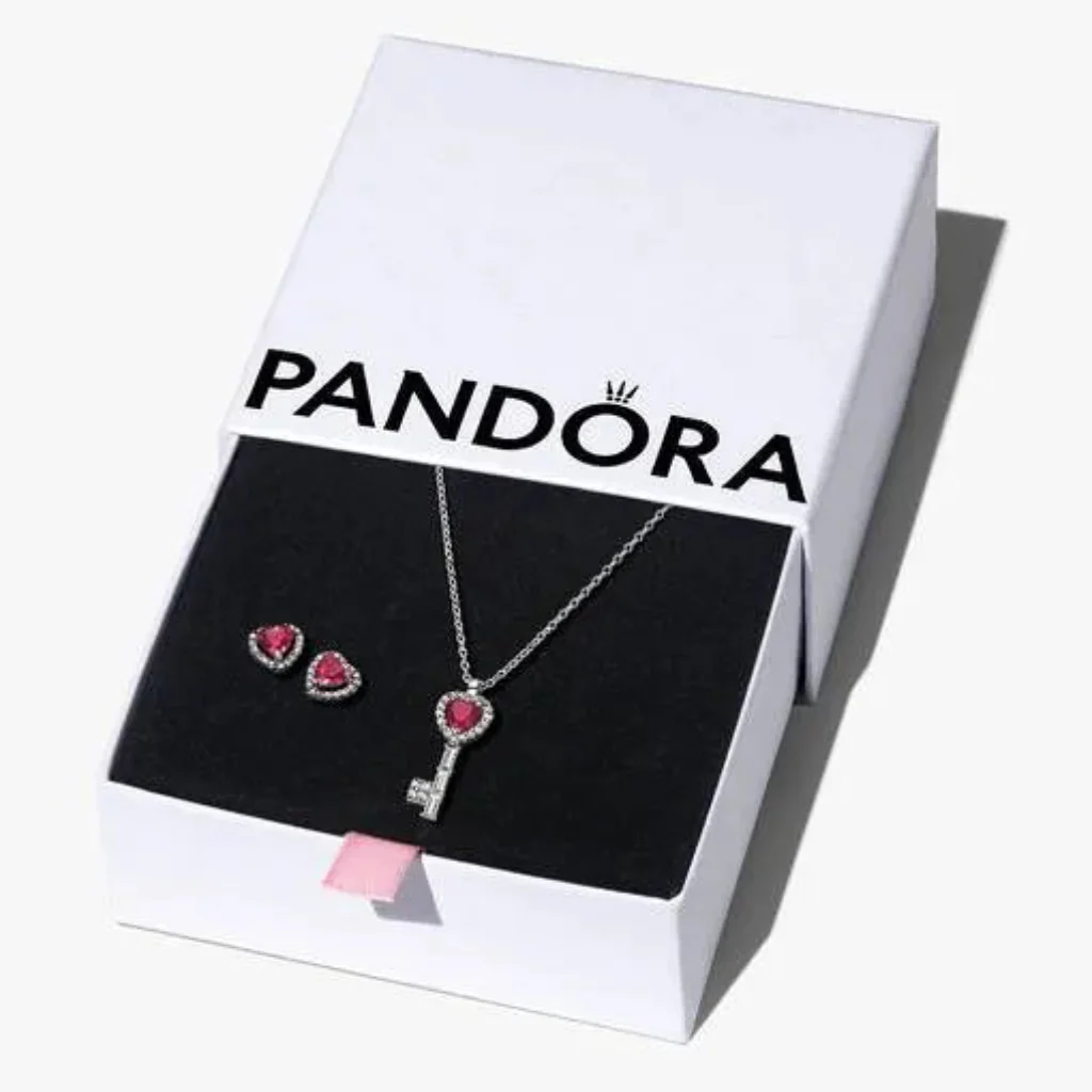 PANDORA : Elevated Heart Key Jewelry Gift Set