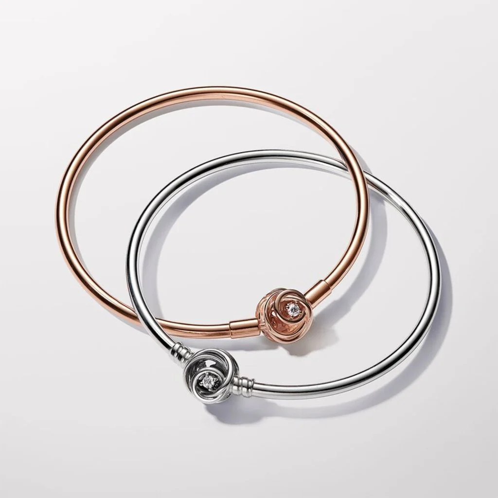 PANDORA : Encircled Clasp Bangle - Silver - Image 4