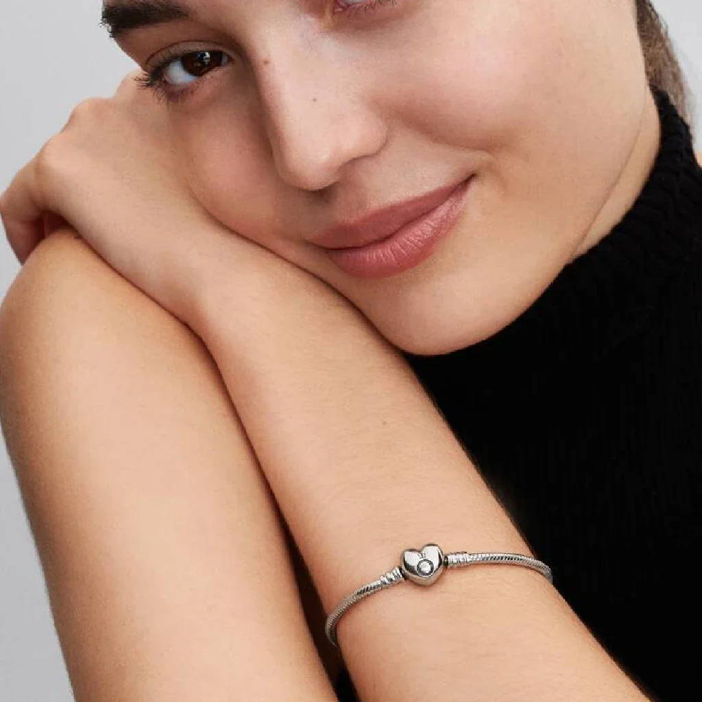 Pandora : Moments Heart & Snake Chain Bracelet - Image 5