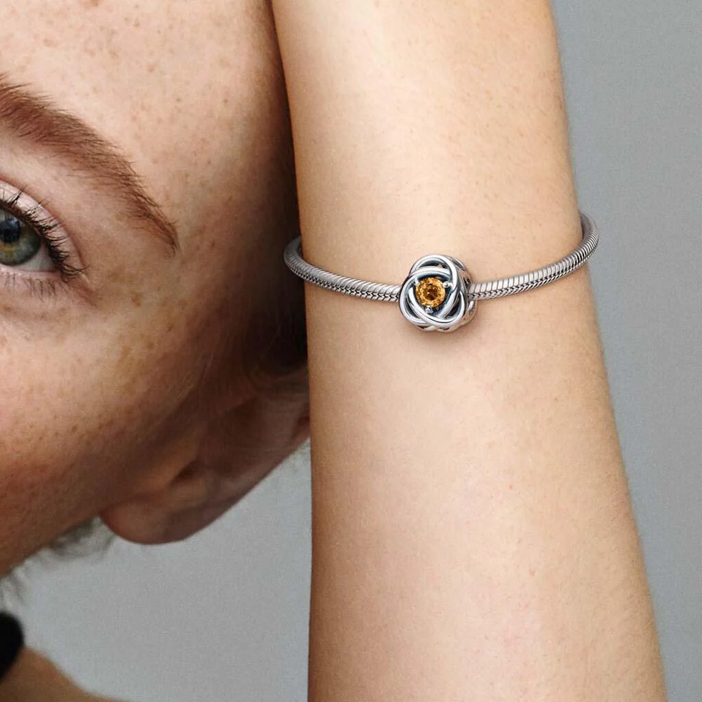 PANDORA : November Circle Charm - Honey Eternity - Image 5