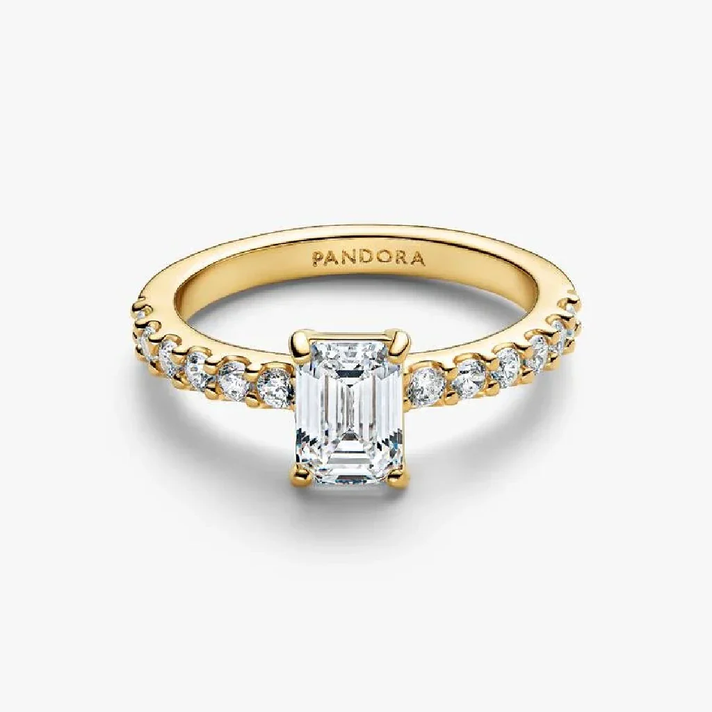Pandora : Rectangular Sparkling Halo Ring