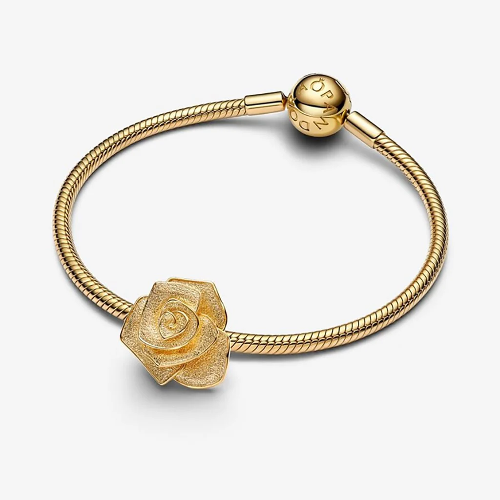 PANDORA : Rose in Bloom Oversized Charm - Image 4