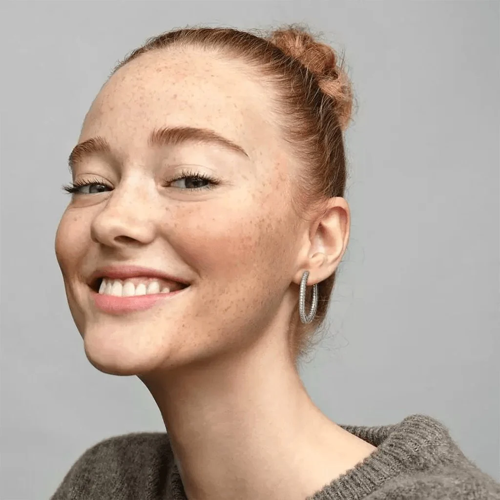 PANDORA : Sparkle and Hearts Hoop Earrings - Image 2