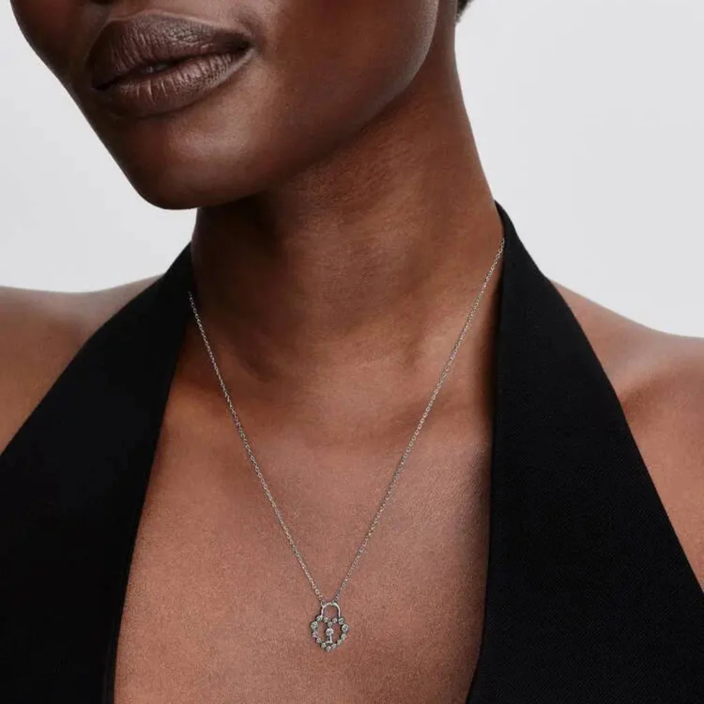 Pandora : Sparkling Heart Padlock Pendant Necklace - Image 4