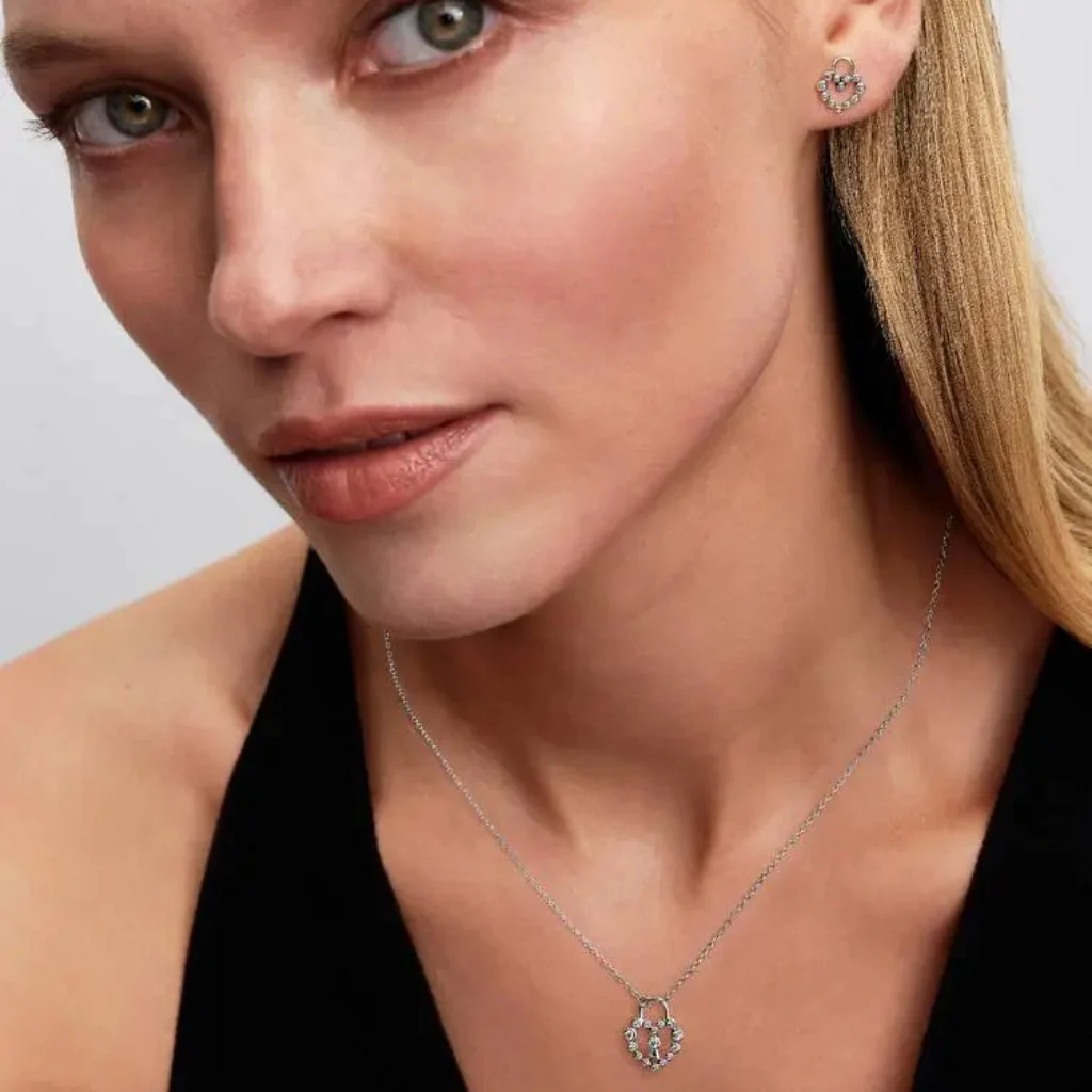 Pandora : Sparkling Heart Padlock Stud Earrings - Image 4