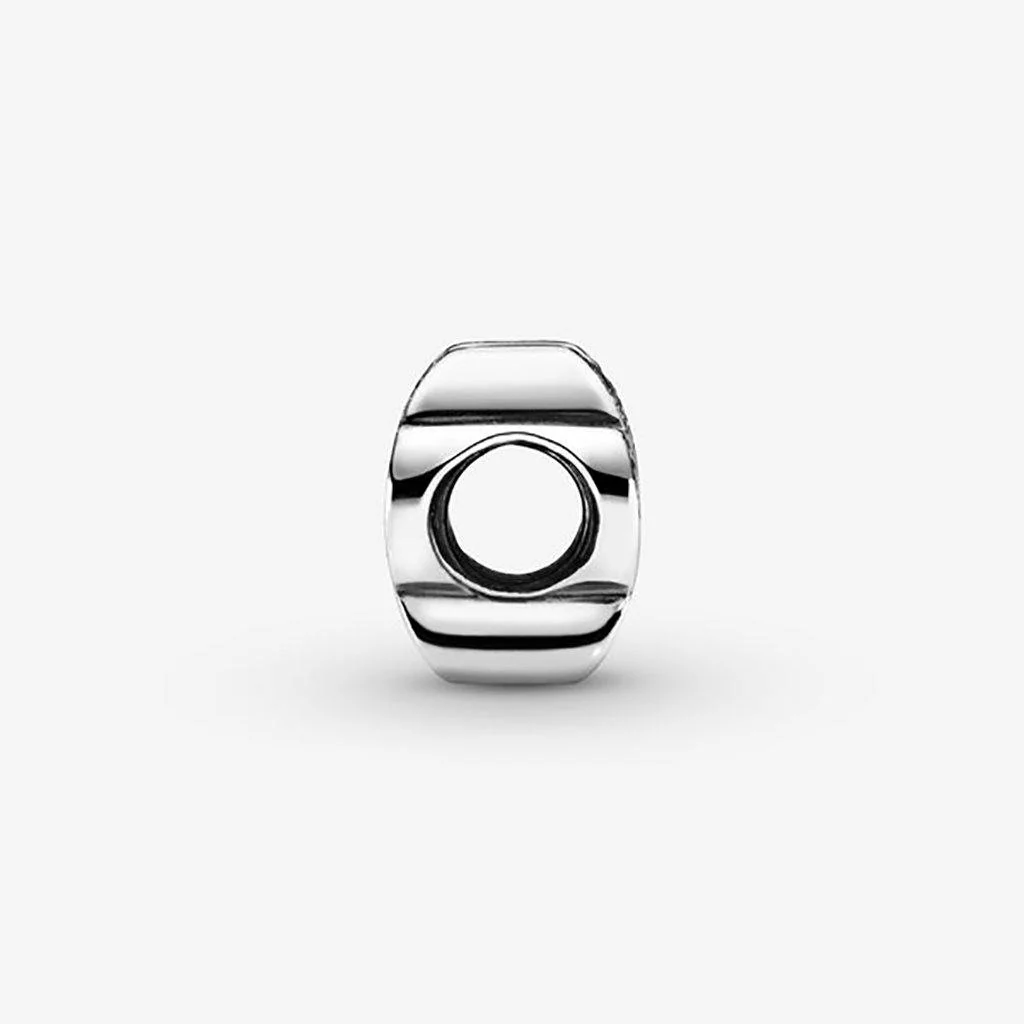 PANDORA : Sparkling Paw Print Charm - Image 3