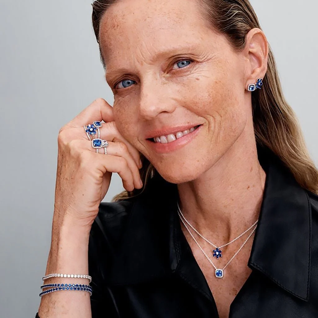 PANDORA : Sparkling Square Blue Halo Ring - Image 3