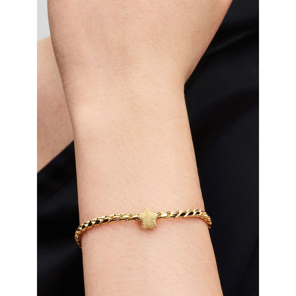PANDORA : Textured Star Mini Charm - Gold - Image 3