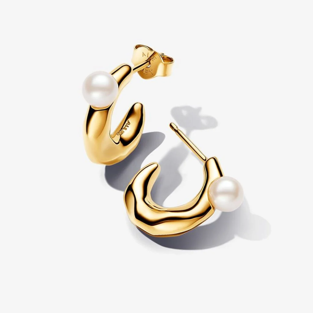 PANDORA : Treated Freshwater Cultured Pearl & Organically Shaped Hoop Earrings - Gold