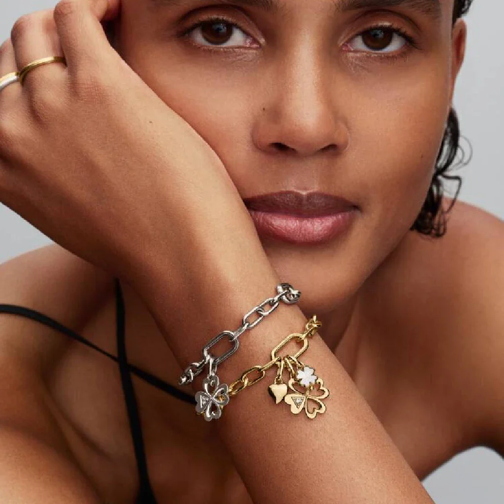 Pandora : White Lucky Clover Dangle Charm - Image 4