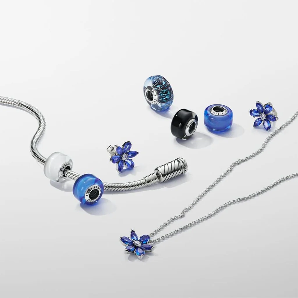 PANDORA : White Mini Murano Glass Charm in Sterling Silver - Image 6