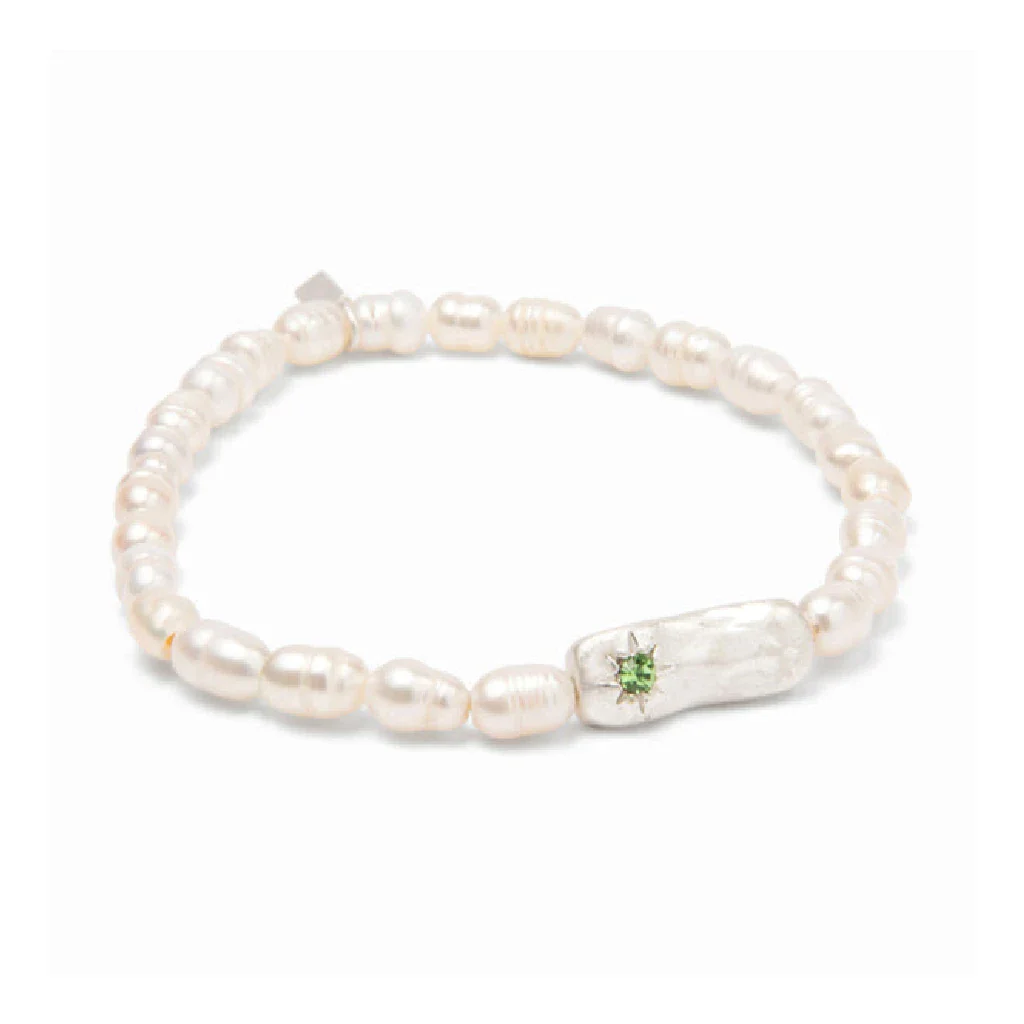 Scout Curated Wears : Pearl Affirmation Bracelet - Luck/Silver - Image 2