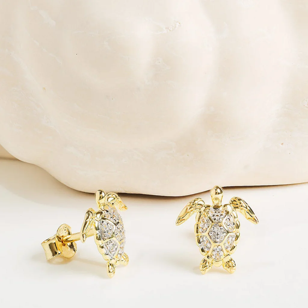 Shanore : 14kt Gold Vermeil white Sapphire Turtle Earrings - Image 2