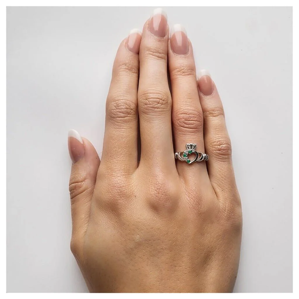 Shanore : Claddagh Heart Set Ring - Image 2