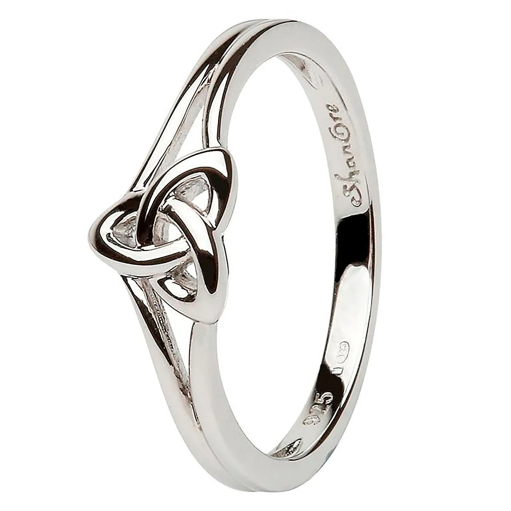 Shanore : Trinity Knot Sterling Silver Ring