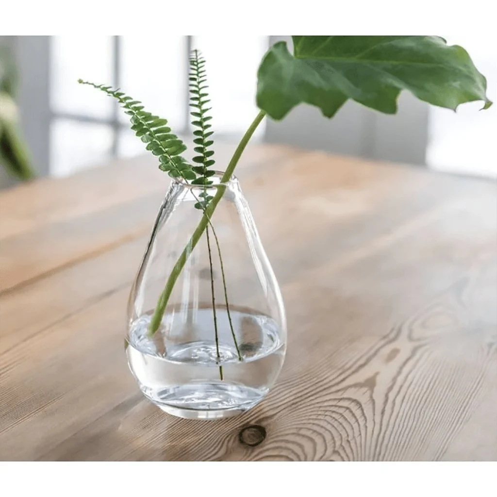 Simon Pearce : Woodstock Bud Vase - Image 5