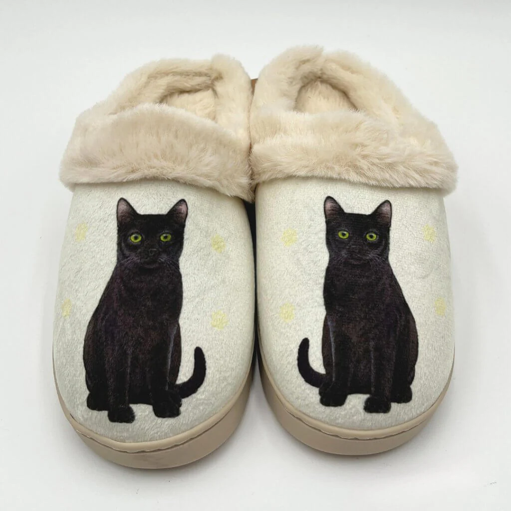 Snuggs : Black Cat Slippers - Image 2