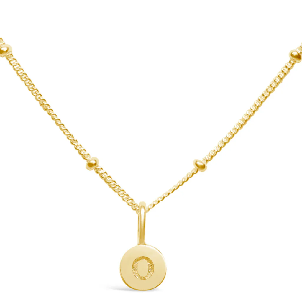Stia : Gold Mini Love Letter Necklace "O"