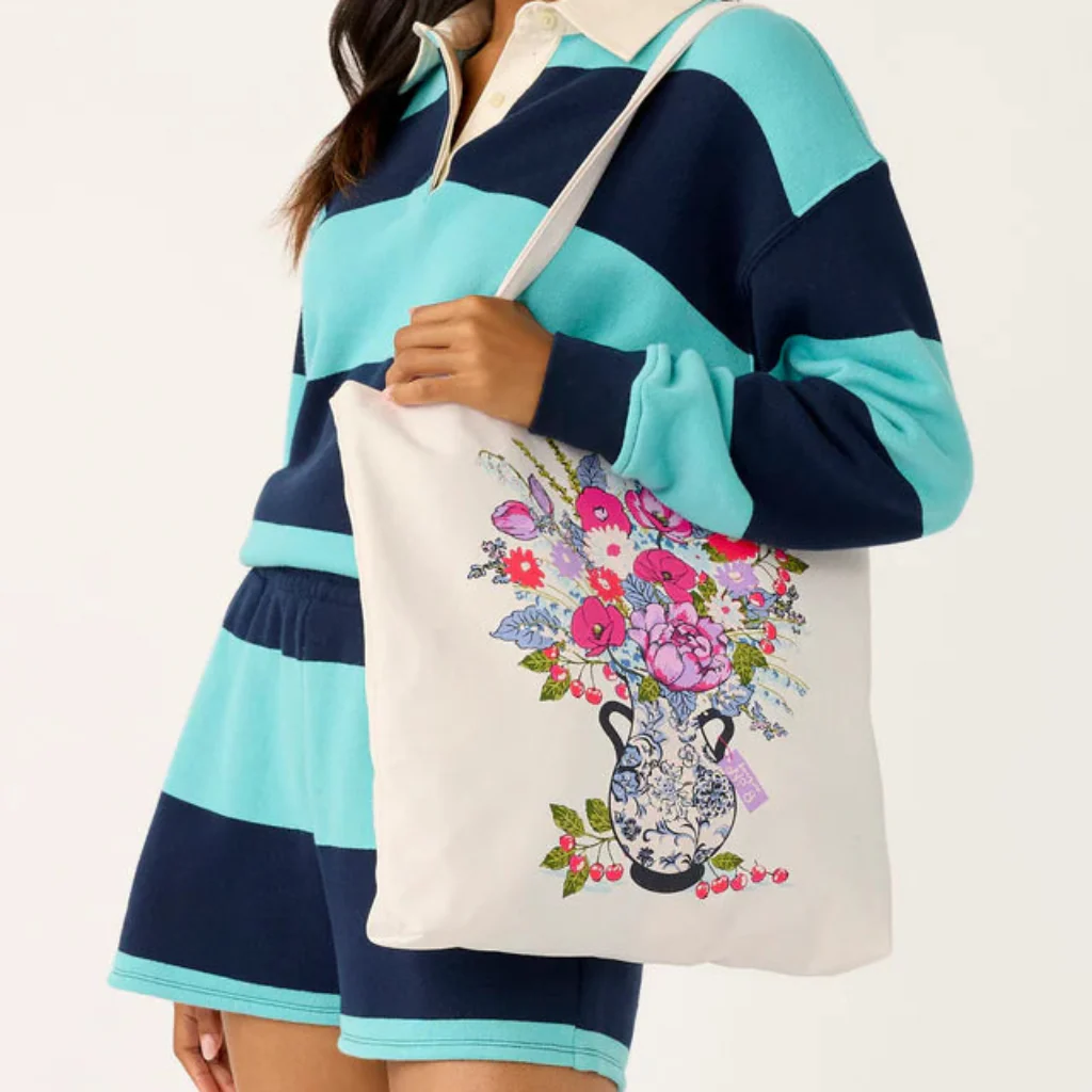 Vera Bradley : Woodlark Tote Bag - Image 3