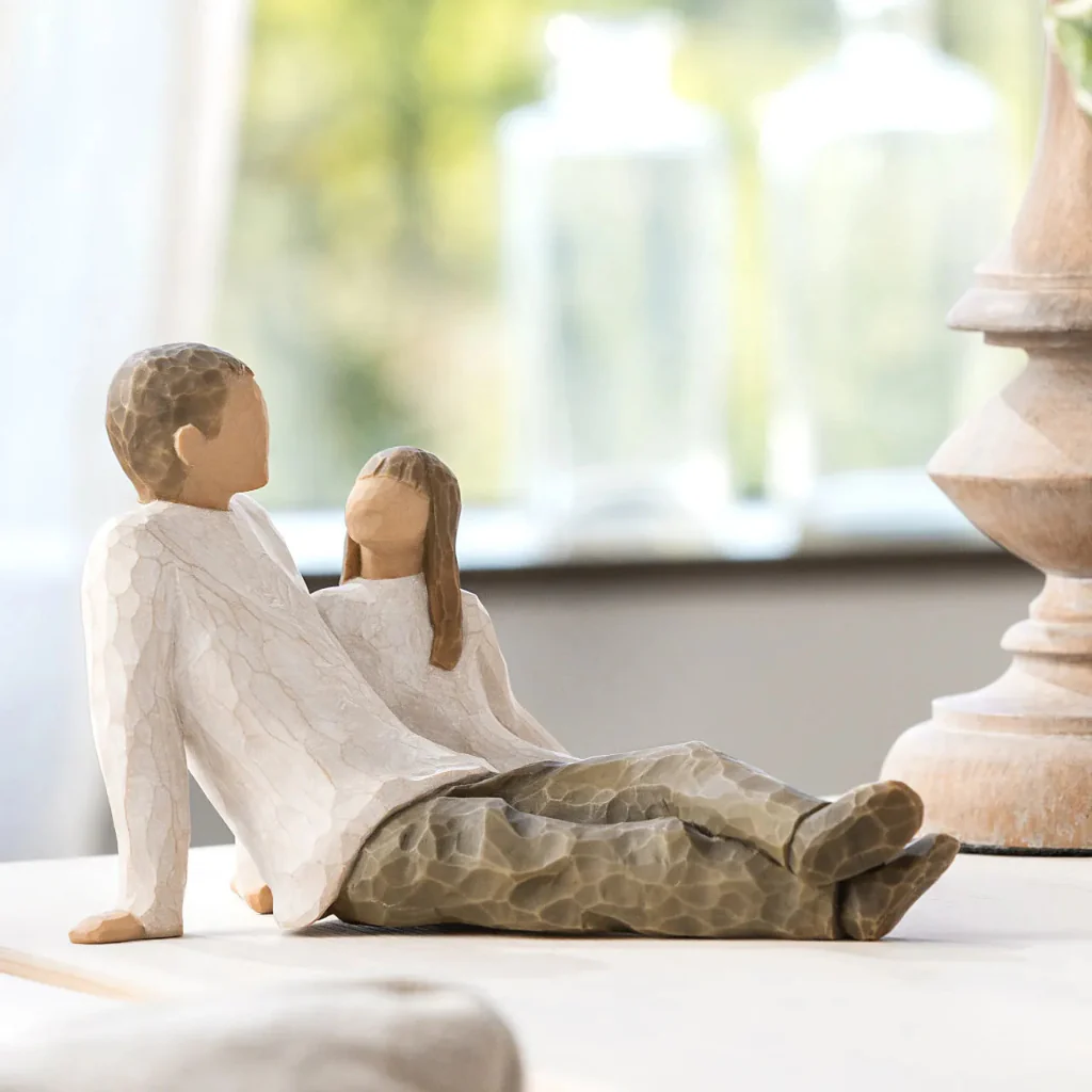 Willow Tree : Father and Daughter Figurine - Image 5