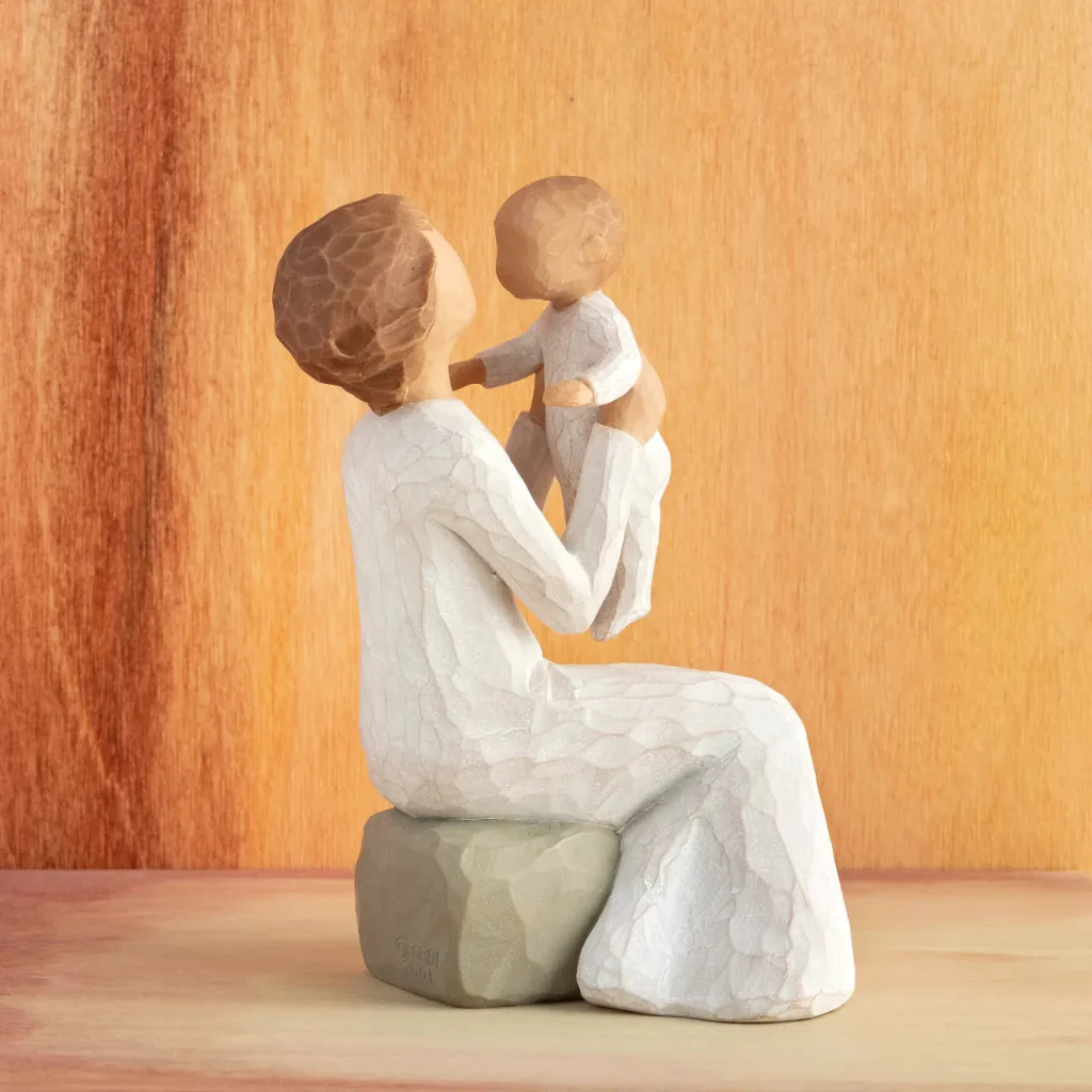 Willow Tree : Grandmother Figurine - Image 3