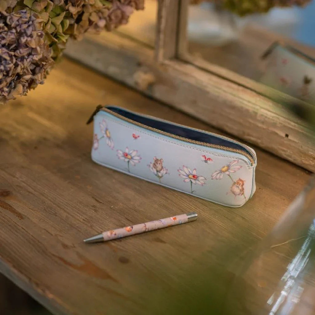 Wrendale : Oops a Daisy' mouse Brush Bag/ Pencil Case - Image 3
