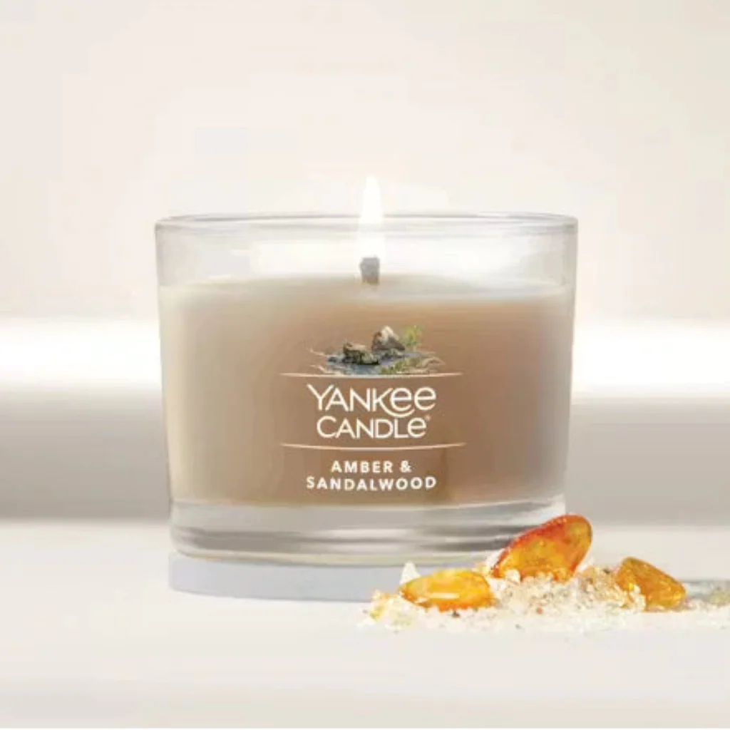 Yankee Candle : Amber & Sandalwood Candles - Image 2